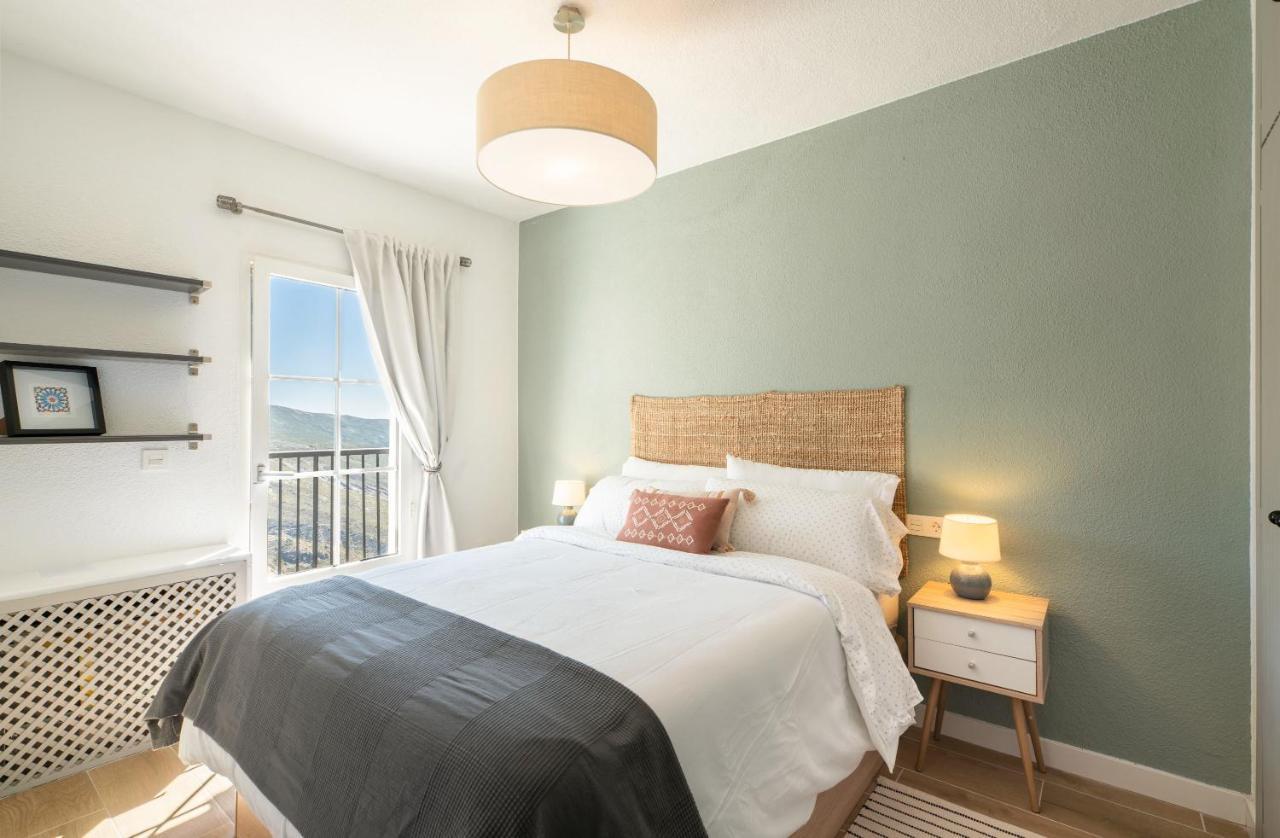 Beautifully Renovated 4 Bedroom Apt + Kid'S Room Sierra Nevada Extérieur photo