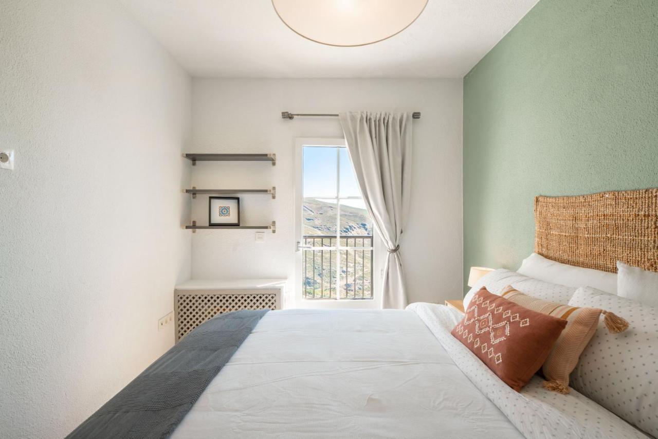 Beautifully Renovated 4 Bedroom Apt + Kid'S Room Sierra Nevada Extérieur photo